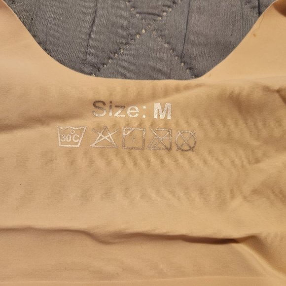 Bras - Picture 3 of 5